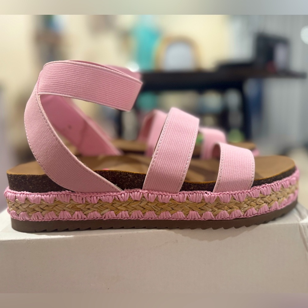 Steve Madden Girls Kids Pink Espadrille Sandals Like New